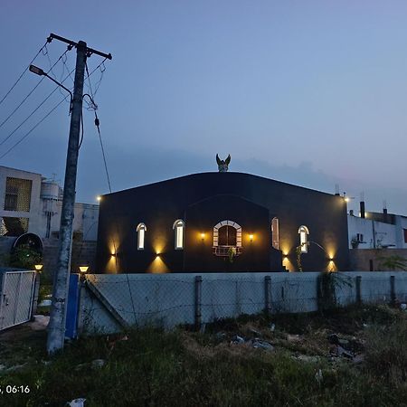 Caveman Guest House Ποντισερί Εξωτερικό φωτογραφία